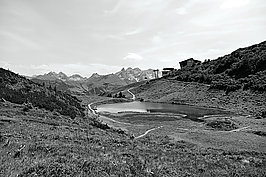 Bergwelt (5v9)_t.jpg